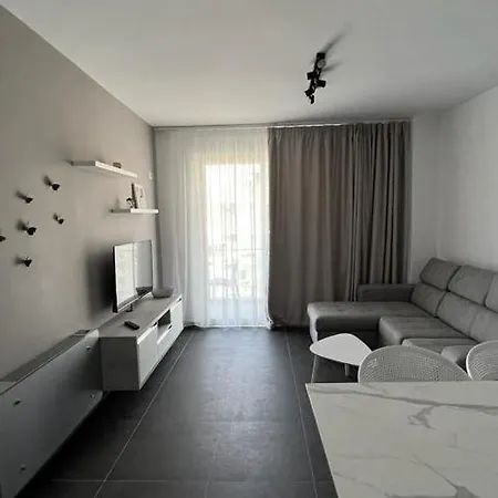 Apartment Sole